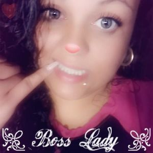 Meet your Posher, Leslie